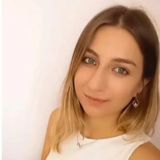 Ayşenur
