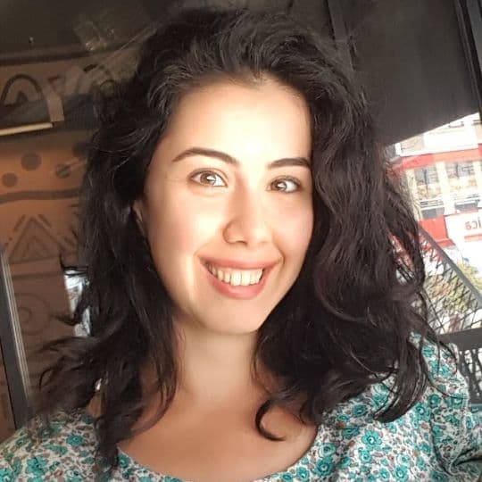 Buşra Özçelik