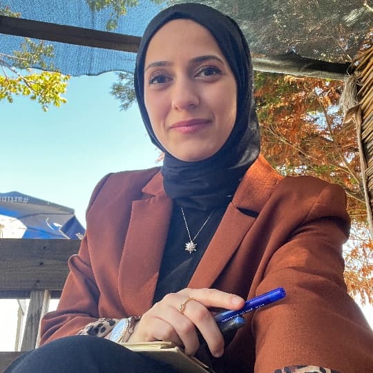 Büşra Şahin