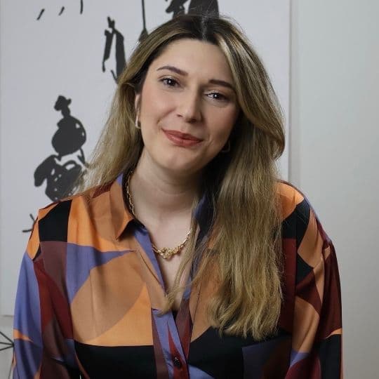 Ece Mengütay