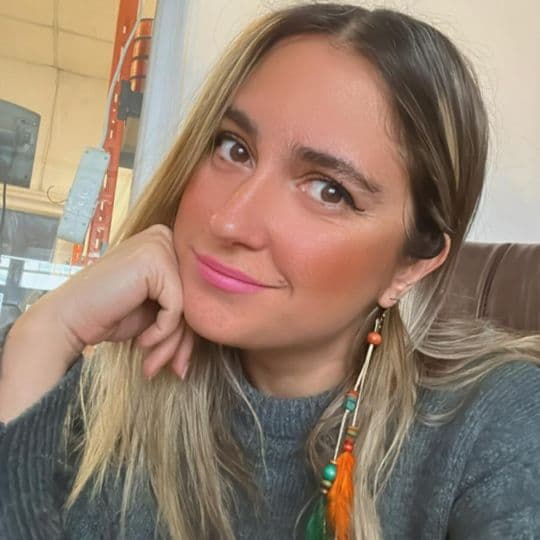 Esra Çolak