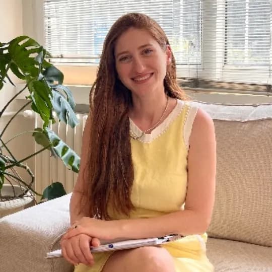 Fatma İşlek