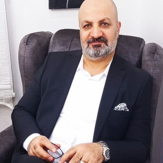 İlhami ÖZBEY