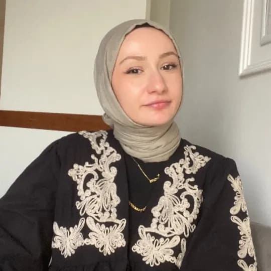 İrem Taş