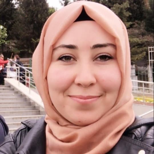 Melek Kahraman