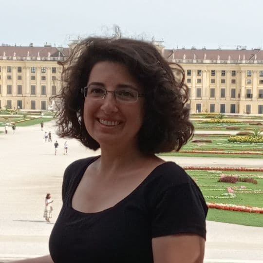 Melis Solakoğlu