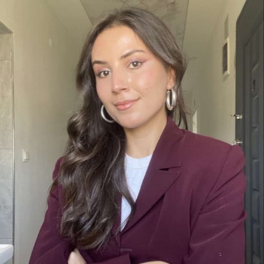 Meryem Çakın