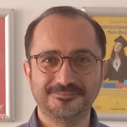 Muhammet Akova