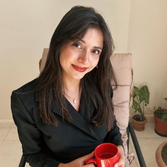 Nazlı Oflazoglu