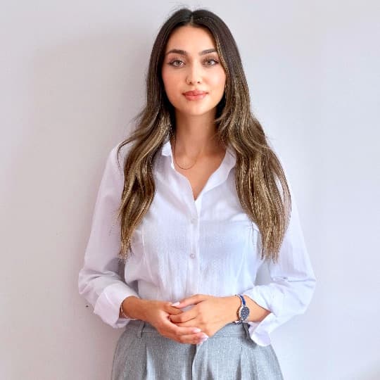 Nida Gömüç