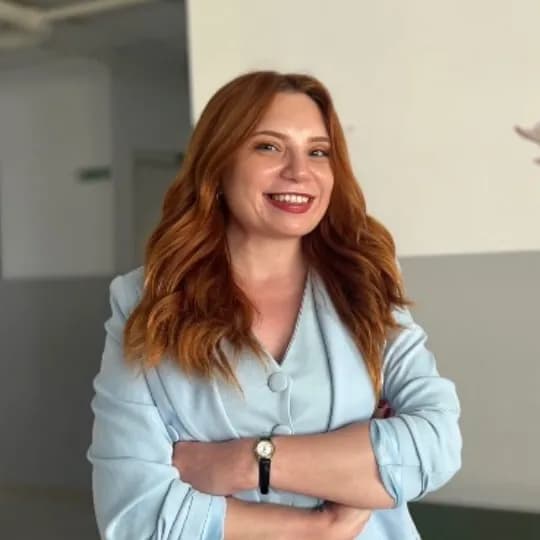 Özlem Çelik