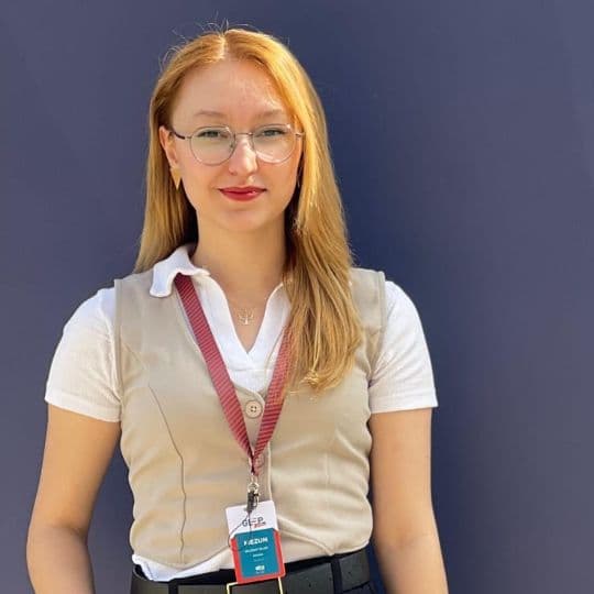 Selenay Yıldız