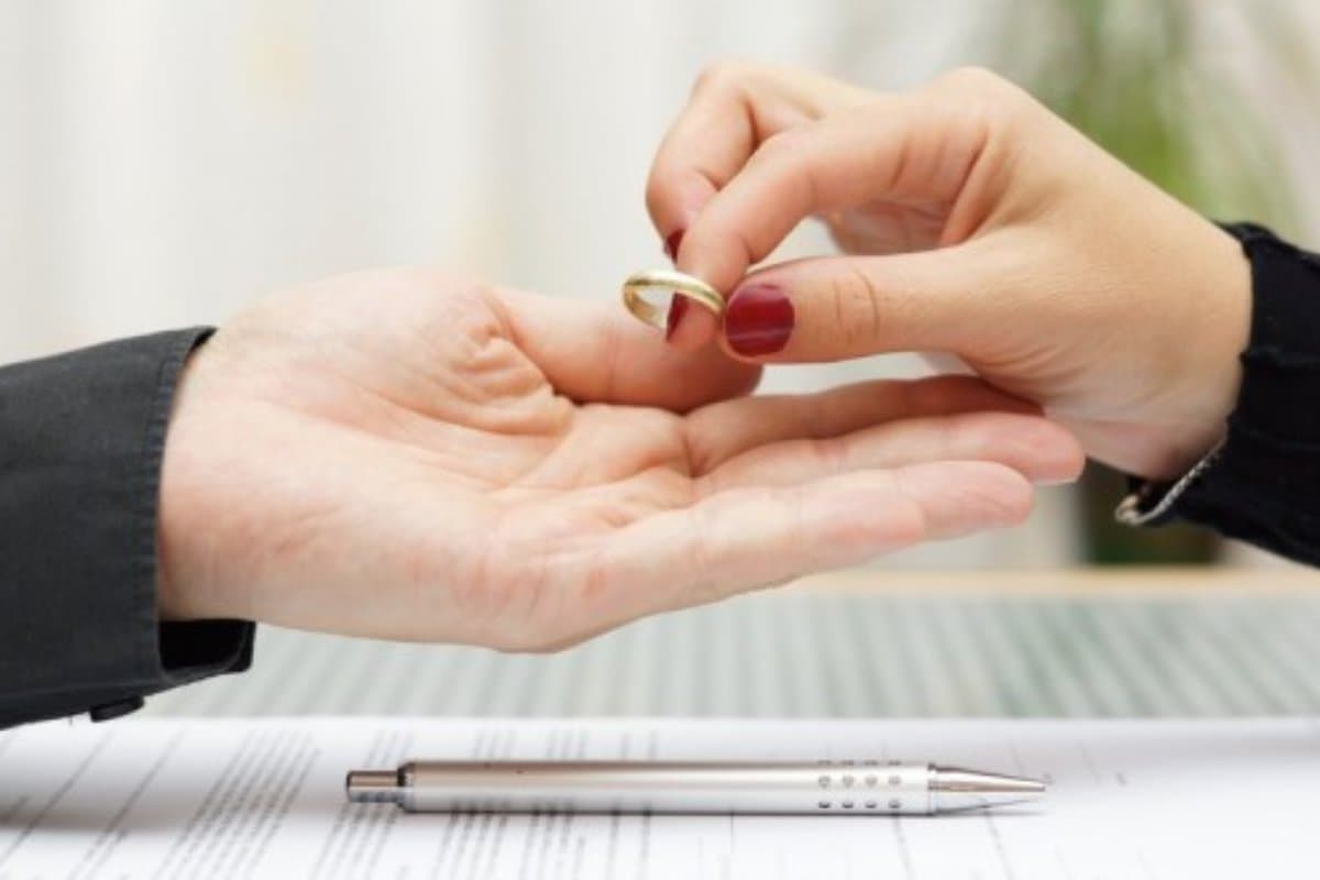 bazi-evlilikler-neden-yurumez