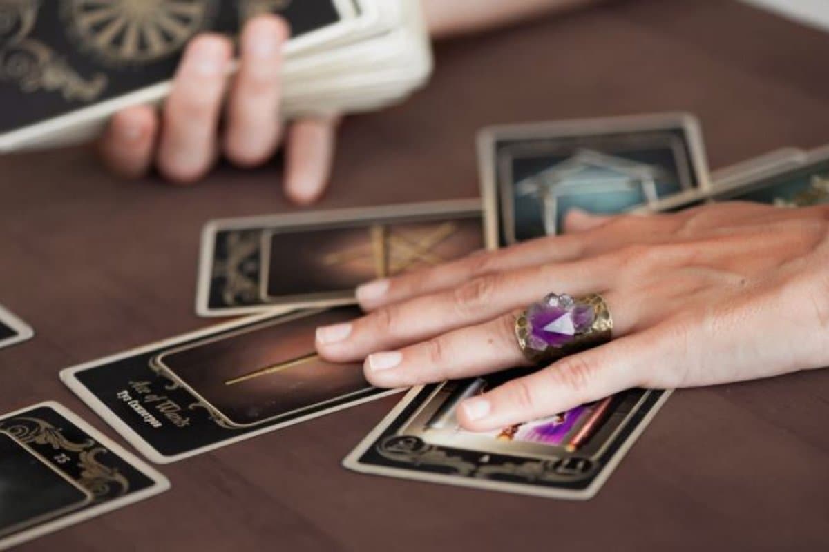 karmik-tarotta-problem-cozmenin-dogasi