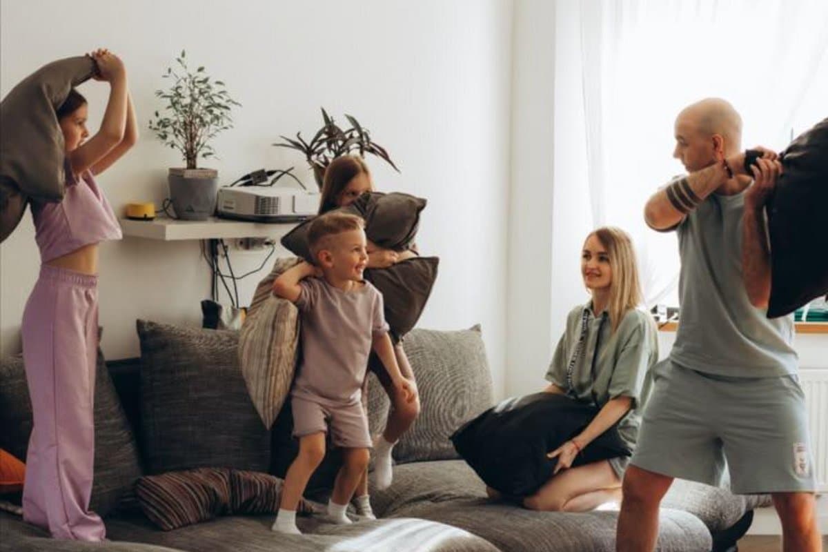 muze-gibi-evlerde-mutlu-cocuk-yetismiyor