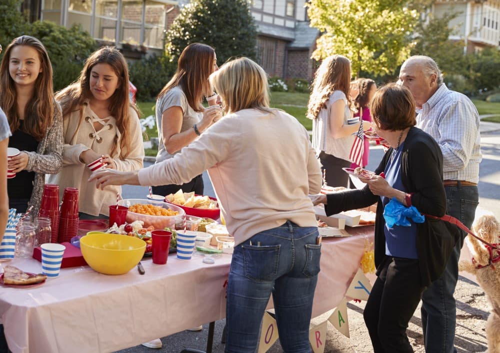 ailenin-guclenmesinde-komsuluk-baglari